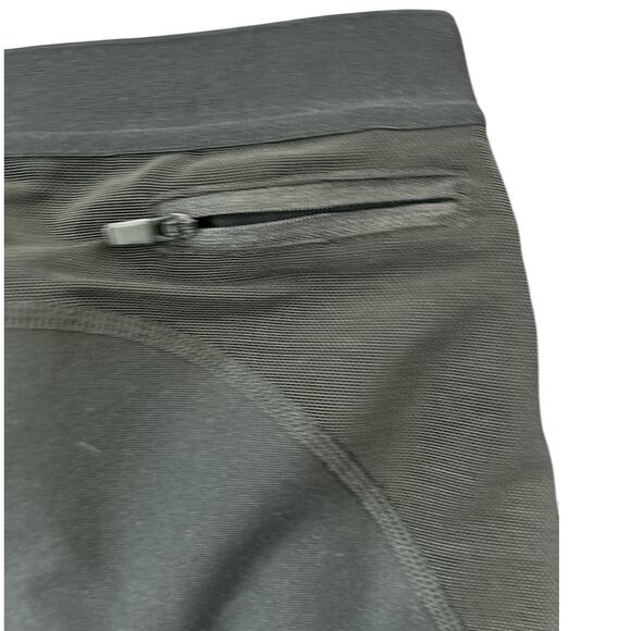 NWT $110 Physiclo Pro Resistance Capris for Women - Black Size XS - Picture 3 of 12